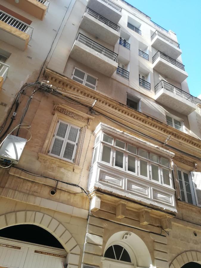 Diana House Apartment Sliema Dış mekan fotoğraf